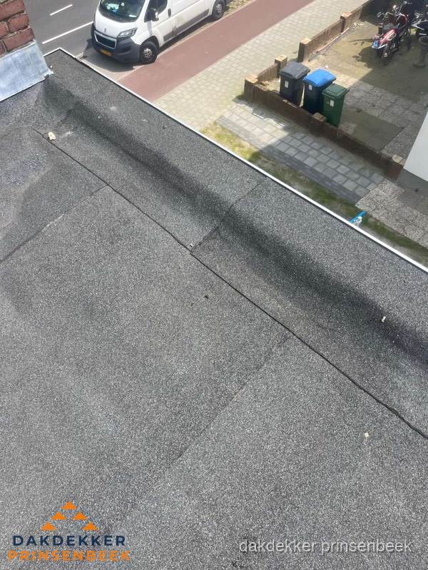 Kosten dakisolatie: plat dak met bitumen dakbedekking in Prinsenbeek Kosten dakisolatie: plat dak met bitumen dakbedekking in Prinsenbeek